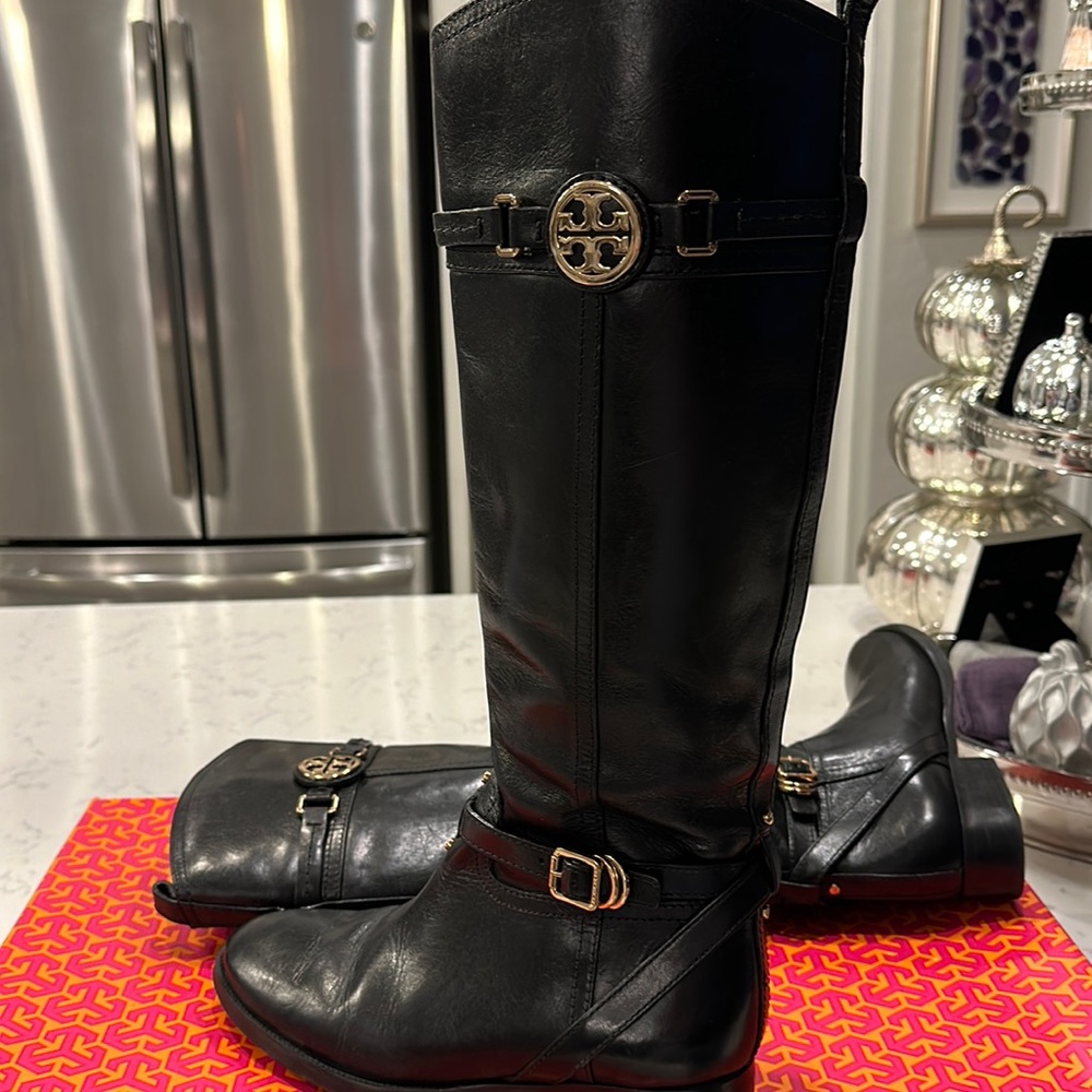 Tory Burch Calista Leather Logo Boots